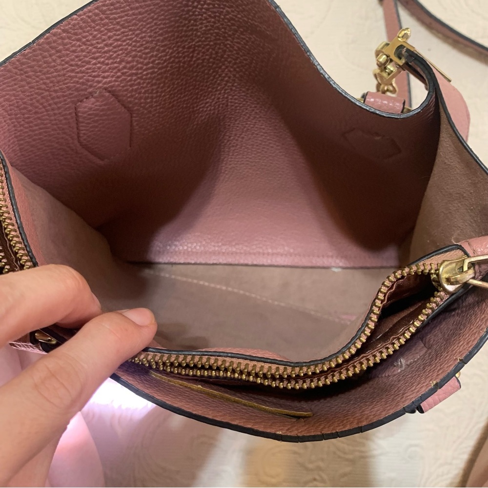 Steve Madden Pink Squared Gold Accent Shoulder/Crossbody Open Bag Purse - Picture 5 of 11
